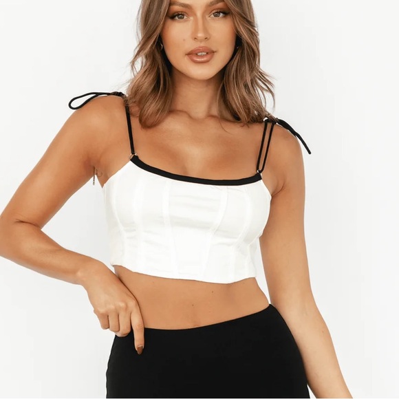 Allure Crop Top - Picture 3 of 5